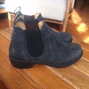 Price Drop! NEW Blundstone rustic black gray W 6